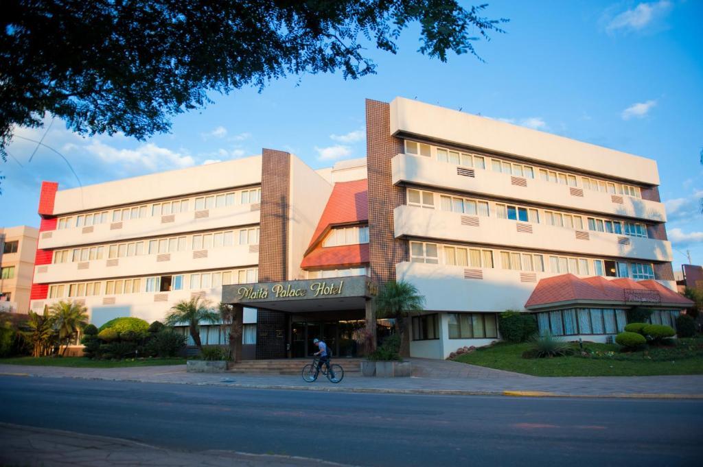 Maita Palace Hotel Пасу-Фунду Экстерьер фото
